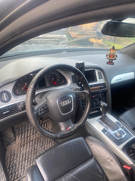Audi A6 2 of 6