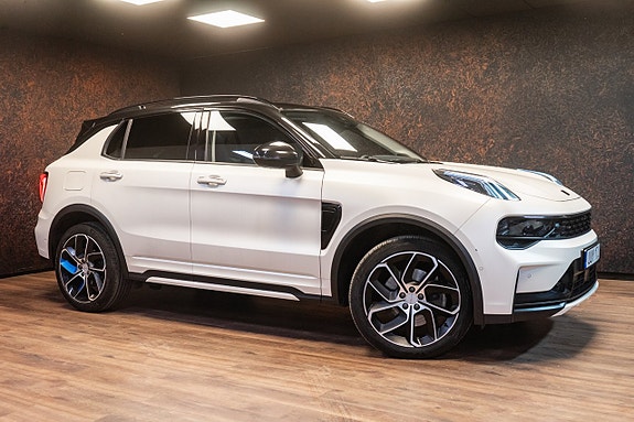 Lynk & Co 01 2 of 29