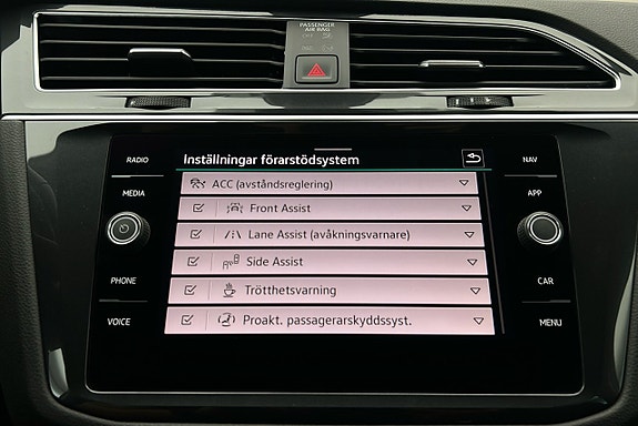 Volkswagen Tiguan 22 of 26