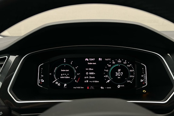 Volkswagen Tiguan 7 of 26