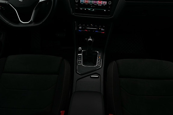 Volkswagen Tiguan 9 of 26