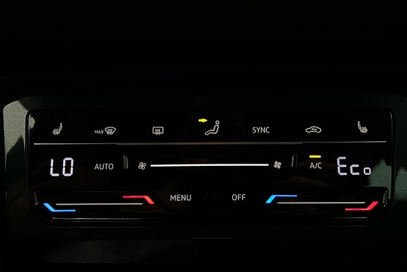 Volkswagen Tiguan 18 of 26