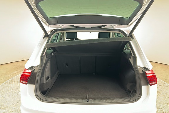 Volkswagen Tiguan 14 of 26
