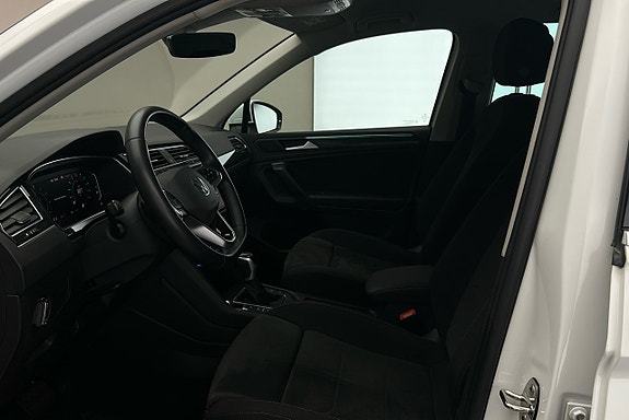 Volkswagen Tiguan 10 of 26