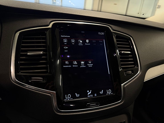 Volvo XC90 20 of 23