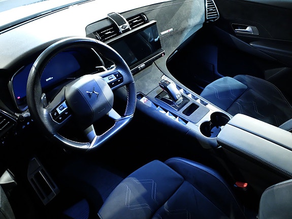 DS DS 7 Crossback 11 of 12