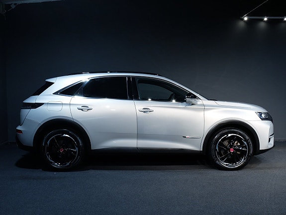 DS DS 7 Crossback 2 of 12