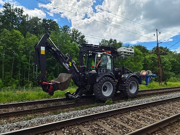 Huddig 1260 B Rail 2 of 12