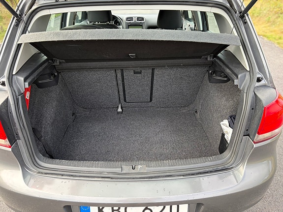 Volkswagen Golf VI 7 of 12