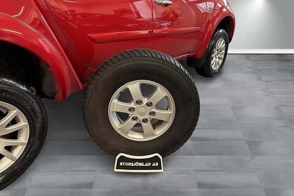 Mitsubishi L200 13 of 18