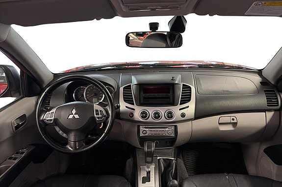 Mitsubishi L200 11 of 18
