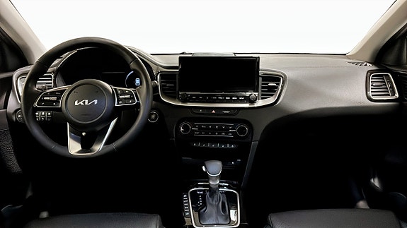 Kia Ceed 7 of 13
