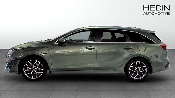 Kia Ceed 4 of 13