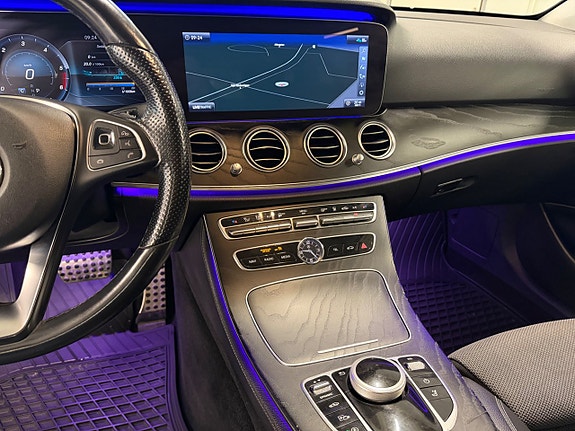 Mercedes-Benz E220 d 12 of 16