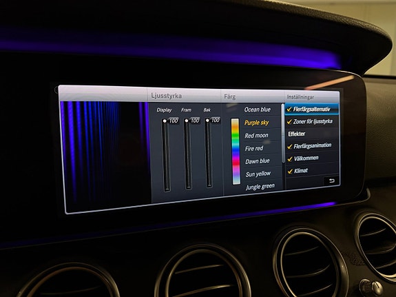 Mercedes-Benz E220 d 15 of 16
