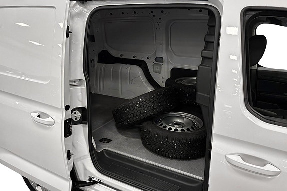 Volkswagen Caddy Maxi 9 of 22