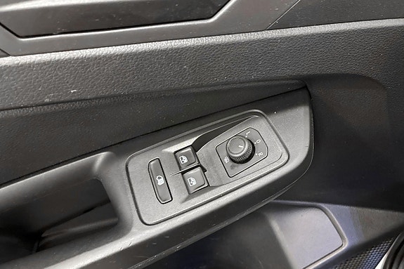 Volkswagen Caddy Maxi 20 of 22