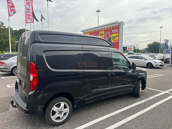 Fiat Doblo 2 of 6