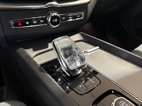 Volvo XC60 8 of 9