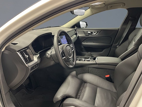 Volvo V60 6 of 11