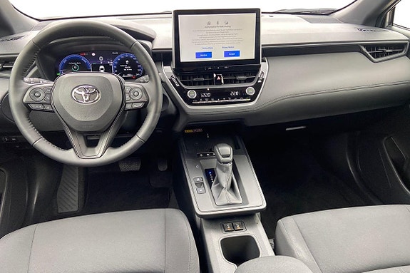 Toyota Corolla Cross 10 of 21