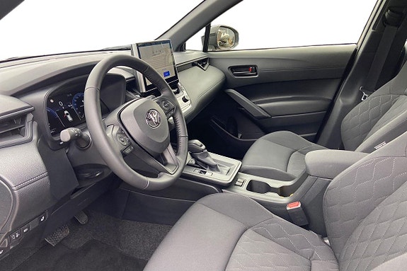 Toyota Corolla Cross 14 of 21