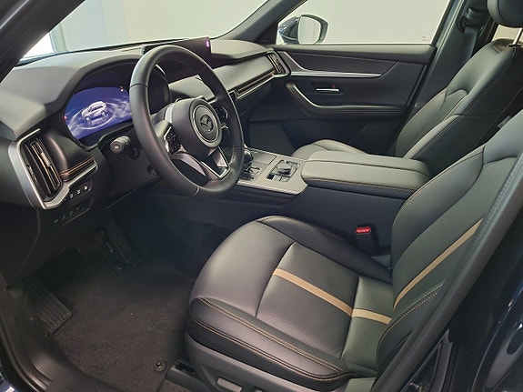 Mazda CX-80 5 of 7