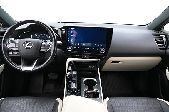 Lexus NX450h+ 6 of 27
