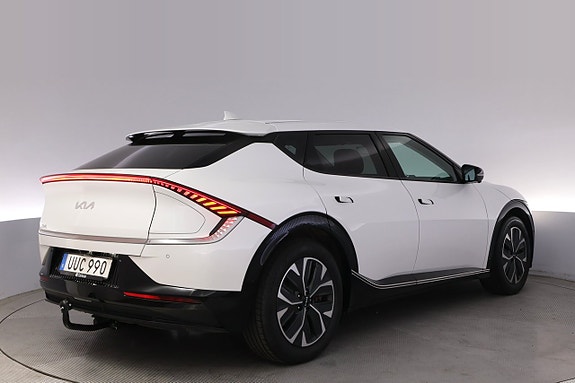 Kia EV6 5 of 27