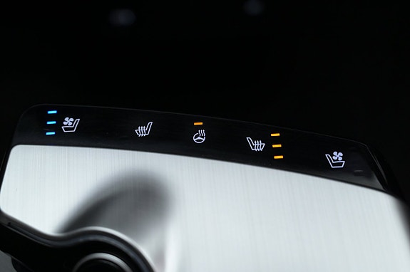 Kia EV6 14 of 27