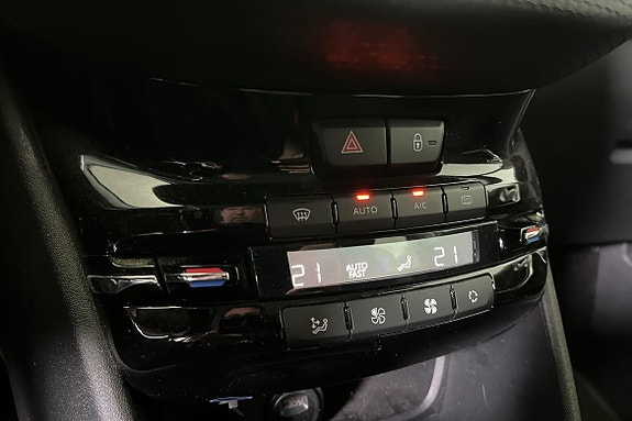 Peugeot 2008 10 of 11