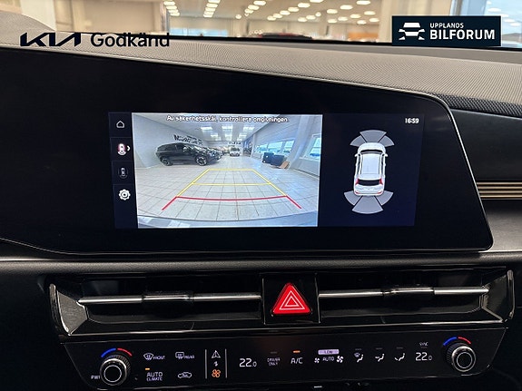 Kia Niro 14 of 14