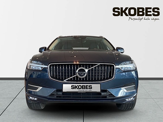 Volvo XC60 2 of 29