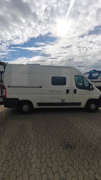 Peugeot Boxer 21 of 23