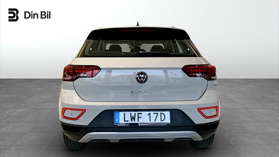 Volkswagen T-Roc 5 of 15