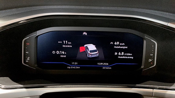 Volkswagen T-Roc 13 of 15