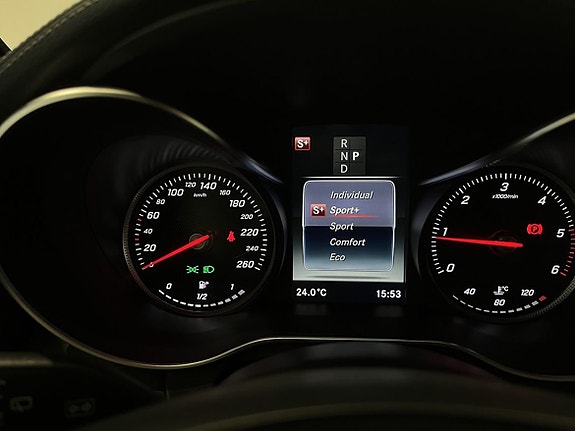 Mercedes-Benz GLC220 d 17 of 21