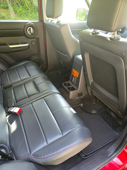 Dodge Nitro 14 of 20