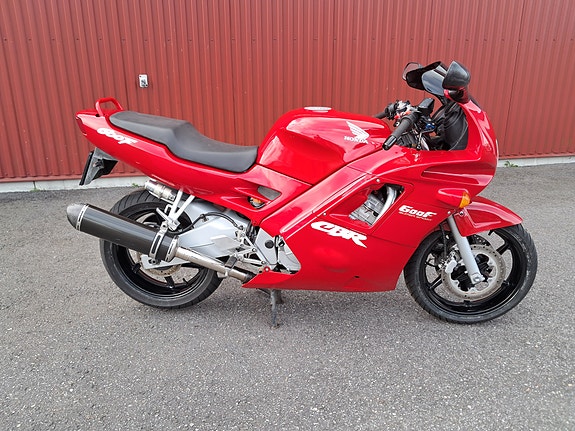 Honda CBR600F2 2 of 6
