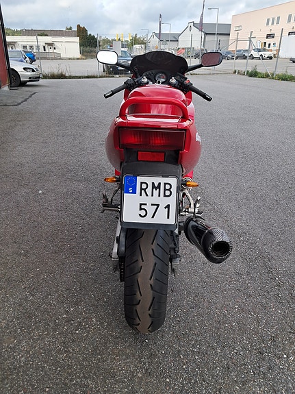 Honda CBR600F2 5 of 6