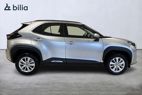 Toyota Yaris Cross 18 of 21