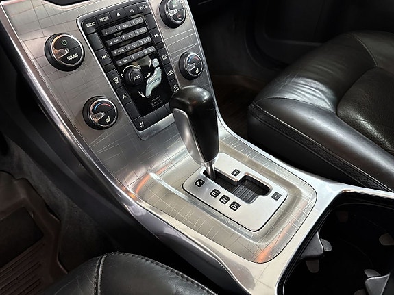 Volvo XC70 17 of 18