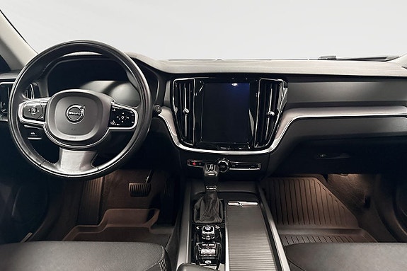 Volvo V60 5 of 7