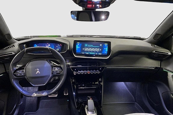 Peugeot e-2008 9 of 11