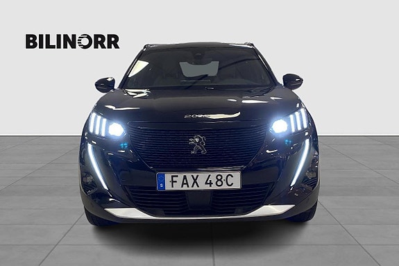 Peugeot e-2008 5 of 11