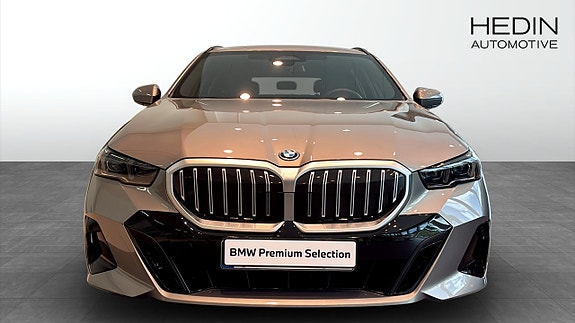 BMW 530e 8 of 9