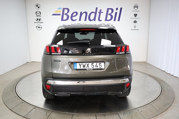 Peugeot 3008 8 of 23