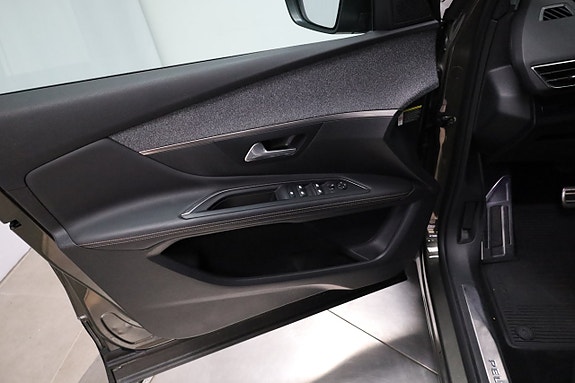Peugeot 3008 10 of 23