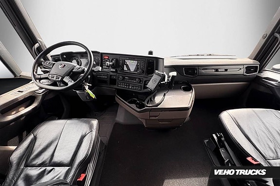Scania S500 6x2 SUPER 13 of 14