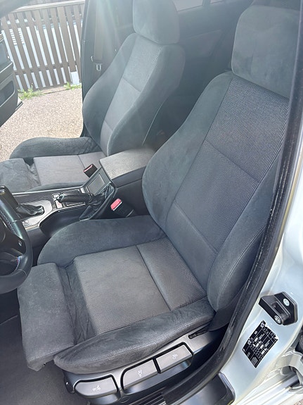 BMW 525i 2 of 7